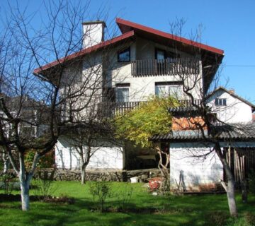 Kuća: Vojnić, 257.00 m2 (prodaja) - cover