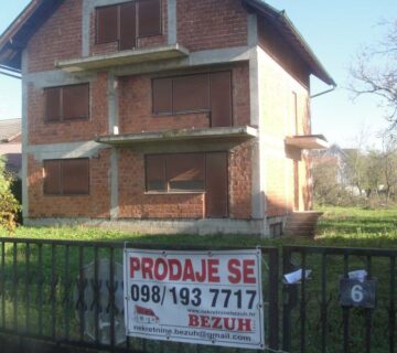 Kuća: ZAPREŠIĆ - STROGI CENTAR- 300.00 m2+ 845 m2 - za INVESTITORE !!! (prodaja) - cover