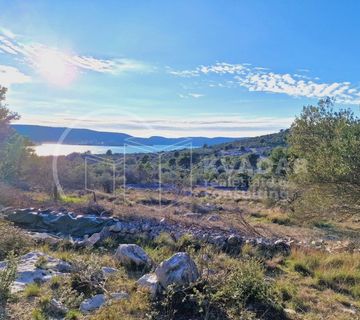 Poljoprivredno Zemljište , Prekrasan Panoramski Pogled, 300m od mora, Bilice kod Šibenika - cover