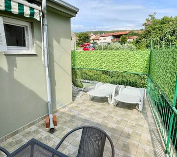 Prodaja/ Punat, kamena kuća  PRVI RED do mora! - cover