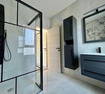 Samostojeća vila s pogledom na more! Okolica grada Krka! - cover