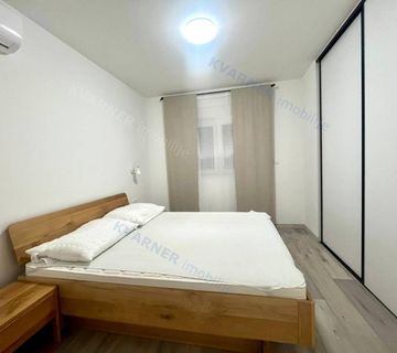 Dvojna kuća s garažom u centru Malinske! - cover