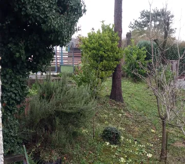 Kuća sa zemljištem, Zagreb, Kustošija - cover