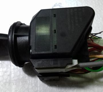KONTAKT BRAVA MERCEDES E 210 1997-1999 - cover