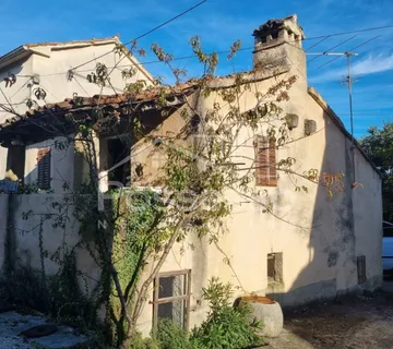 Kuća Prodaja Vrh 120 m2 (prodaja) - cover