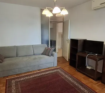 SAVICA - V. Ruždjaka, 1soban, 42 m2, 3.kat - cover