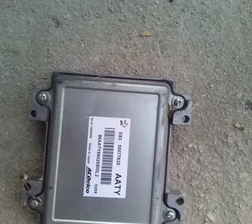 OPEL CORSA D 06-14 KOMPJUTER MOTORA 1,2 16V - cover