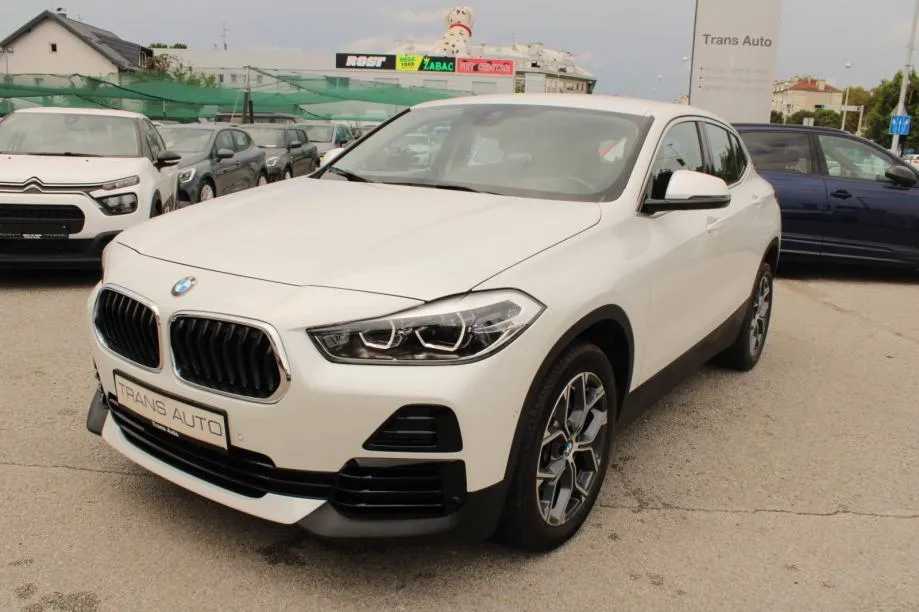 BMW X2 sDrive 18i AUTOMATIK *LED, NAVIGACIJA, KAMERA* - cover