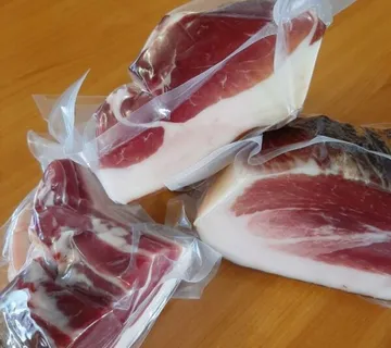 Đakovačka crna šunka bez kosti - cover