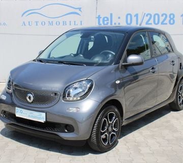 Smart EQ forfour KLIMA ALU NAVI Bluetooth Tempomat R-Cam 2018. - cover
