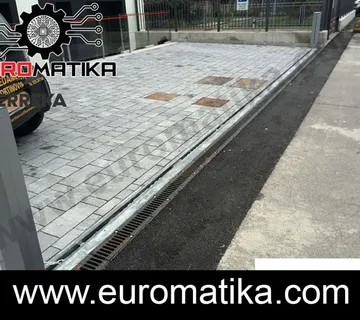 Erreka Omni 8m lančana barijera za ulaze, parking i privatni prostor - Split