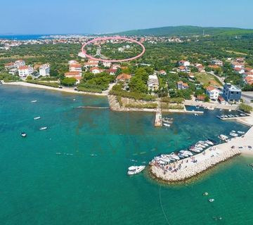 Građevinsko zemljište 550m od mora - Sukošan, Zadar - cover