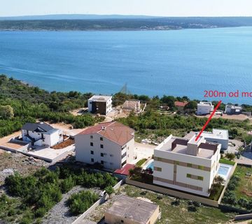 Trosoban apartman s privatnim bazenom, 200m od mora - Maslenica - cover