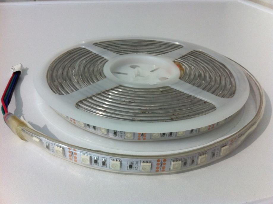 led-traka-rgb-slika-29360353