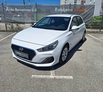 Hyundai i30 1,6 CRDi 116 Comfort - cover
