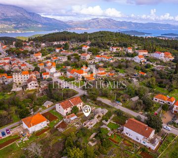 Prodaja građevinskog zemljišta u centru mjesta Žrnovo na otoku Korčula - cover