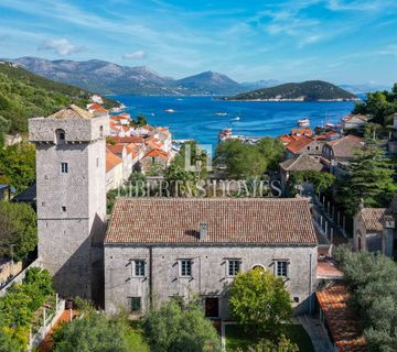 Prodaja povijesnog ljetnikovca na otoku Šipanu kraj Dubrovnika - cover