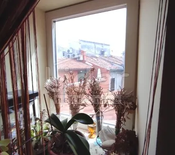 Rovinj, apartman u strogom centru, dvoetažni
