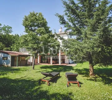 Kuća GORNJA VEŽICA, 330m2 - cover
