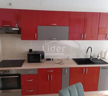 APARTMAN 48m2, STARA NOVALJA, 300m OD MORA - cover