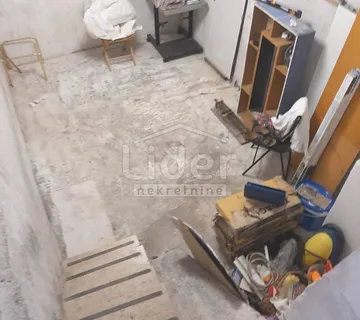 N.N Krnjevo, poslovni prostor - Rijeka