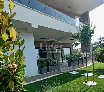 KORNIĆ (KRK) Nova vila s bazenom i pogledom na more - cover
