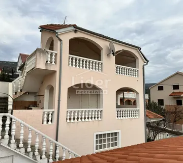 Kruševo, kuću na samo 40m od mora prodajemo - cover