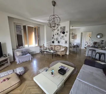 CENTAR, 200m2, 4S+DB, DIZAJNERSKI GRAĐANSKI STAN - Rijeka