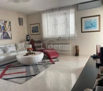 DRENOVA DONJA, 99m2, ETAŽA, 3S+DB, VRT, PARKING, NAMJEŠTENO - Rijeka
