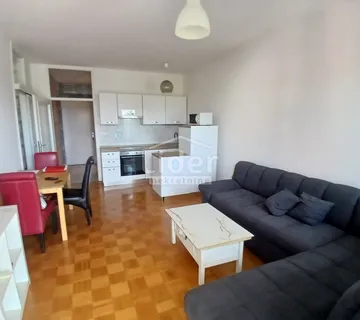 Srdoči, jednosoban sa dn.boravkom u novijoj zgradi - Rijeka