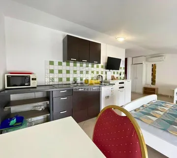 CRIKVENICA, 4 apartmana - cover