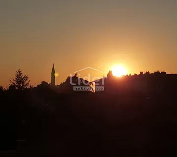 ROVINJ Kuća na izvrnoj lokaciji, 900 metara od mora!