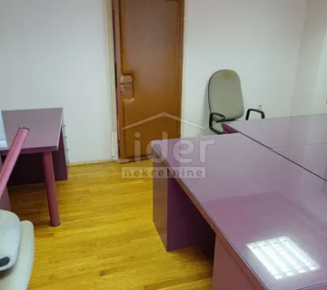 Rijeka, centar 130 m2, uredi - cover