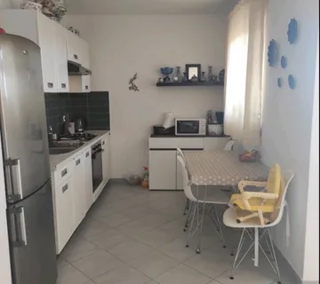 Labin, okolica, predivan stan s dvije spavaće sobe - cover