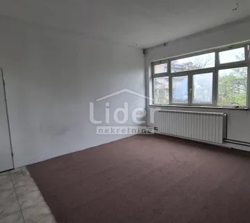 Poslovni prostor, uredi, radiona, dvorište - cover