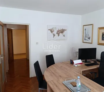 CENTAR GRADA- poslovni prostor - cover