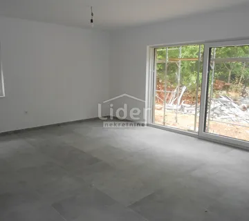 HLAPA (OTOK KRK) Novi apartman s okućnicom - cover