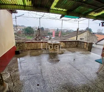 RUBEŠI -  samostojeća kuća  - cover