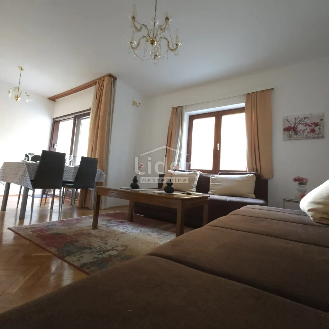 CRIKVENICA Apartman s parkirnim mjestom i terasom - cover