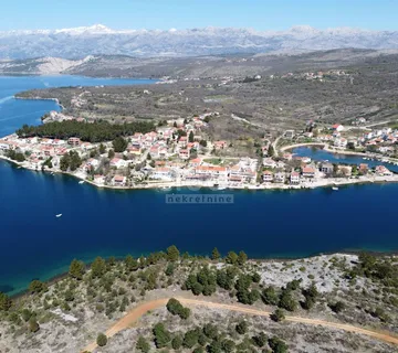 Ribnica na Karinskom moru, građevinsko zemljište 421m2 - cover