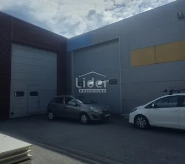 HALA, 568 m2, 6.200 m2 ZEMLJIŠTE - cover