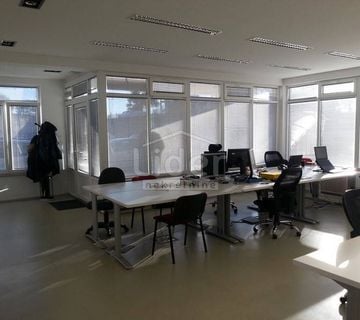 Kastav, Rubeši pp 192 m2 + garaža - cover