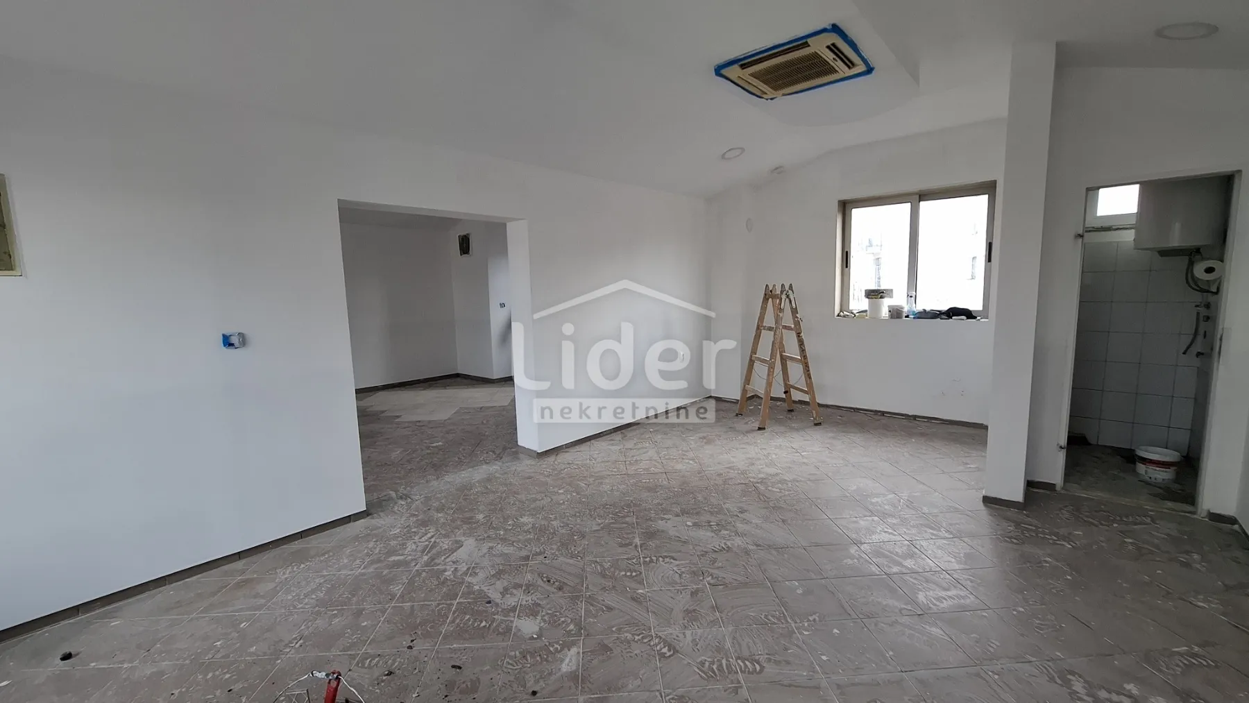 VIŠKOVO - poslovni prostor - cover