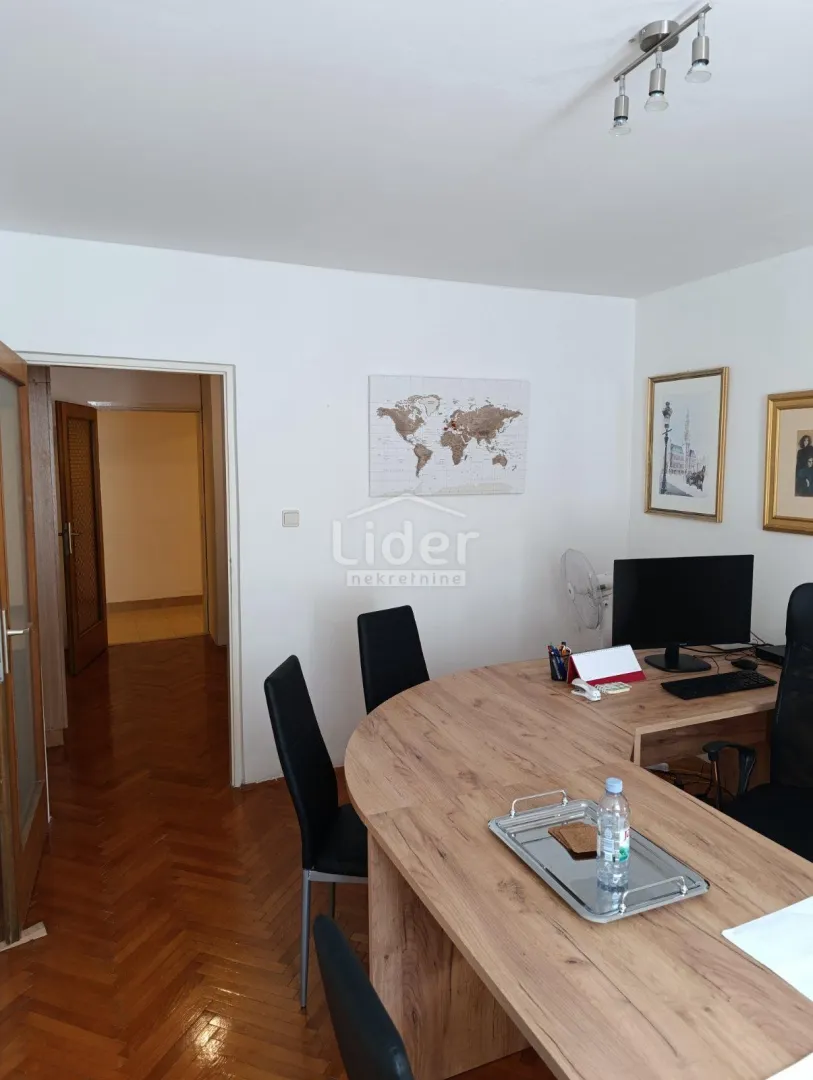 CENTAR GRADA- poslovni prostor - cover