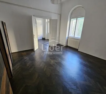 CENTAR-stan 140m2  - cover