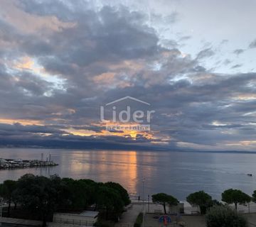 Ičići, prvi red do mora, 2S+DB - cover