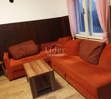 KUĆA-najam za 20 osoba - cover