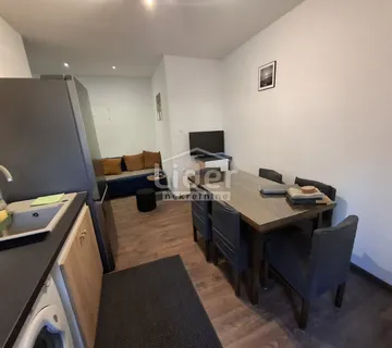 Stan BELVEDER, 200 €/osoba - cover