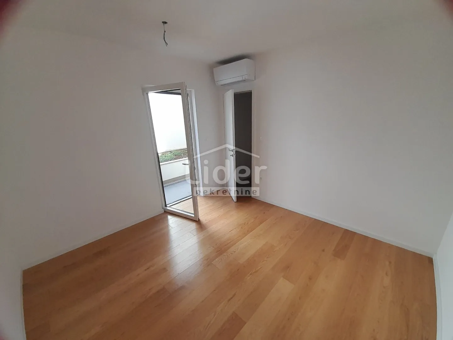 MALI LOŠINJ-1S+DB - cover