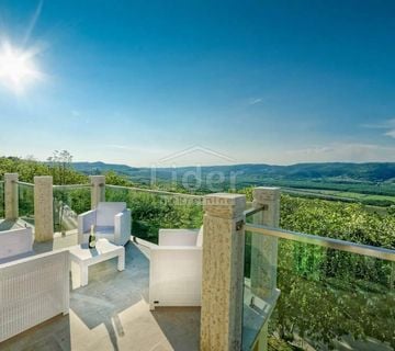 MOTOVUN Villa na osami sa bajkovitim pogledom! - cover